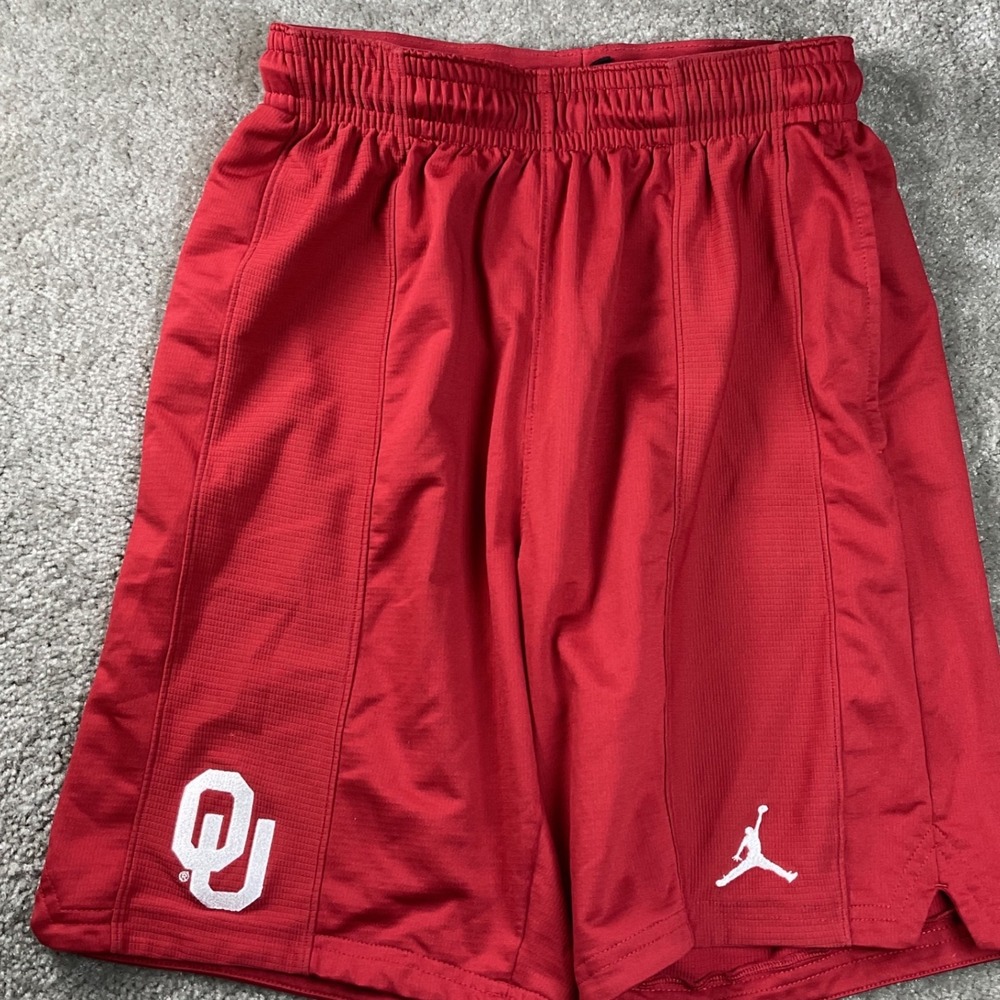 Jordan‎ Oklahoma Sooners Shorts Mens Small Red Excellent Basketball NCAA OU